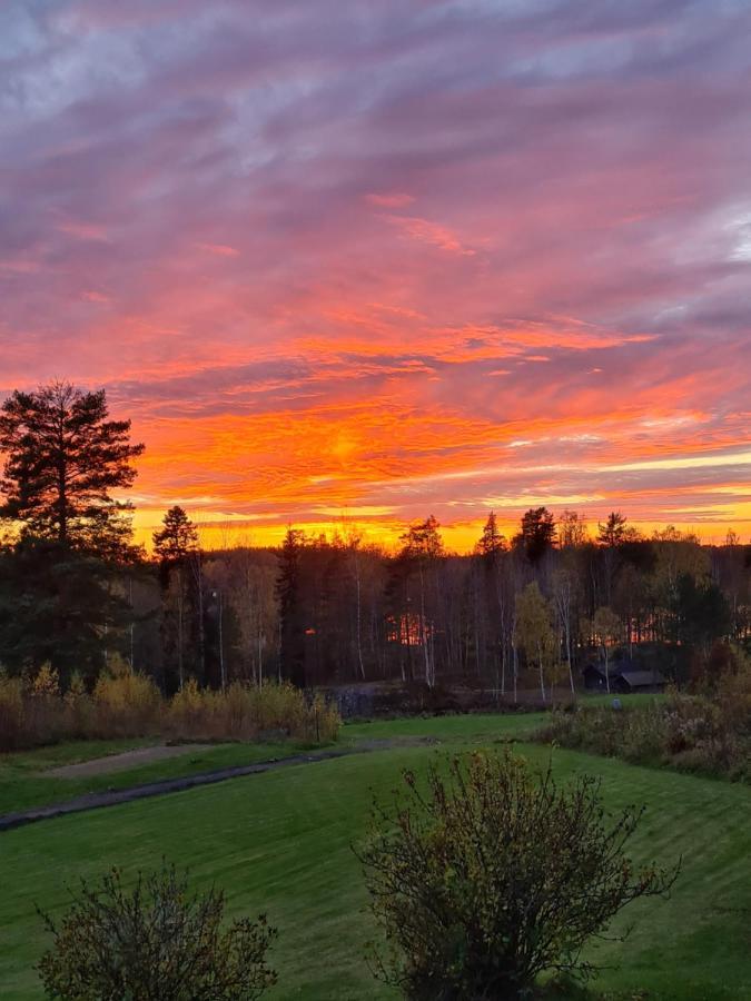 Skogsbrynet B&B, Bredsjoe Nya Herrgard Hallefors  Exterior photo